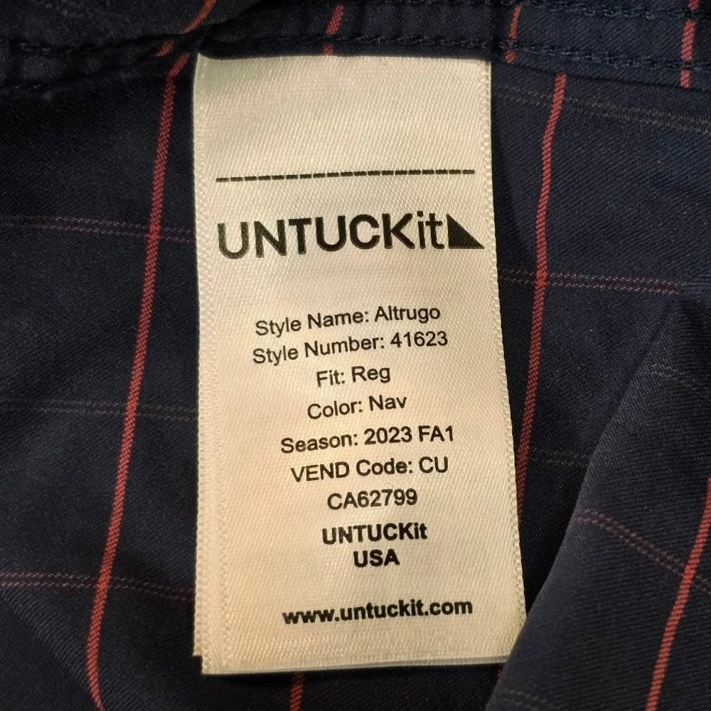 UNTUCKit Men's XXL Altrugo Performance L/S Button Down Shirt Navy Grid Stretch